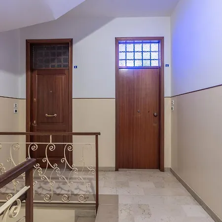 Apartamento Where The Mountain Meets The *