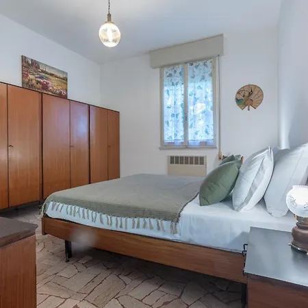 Where The Mountain Meets The Apartamento